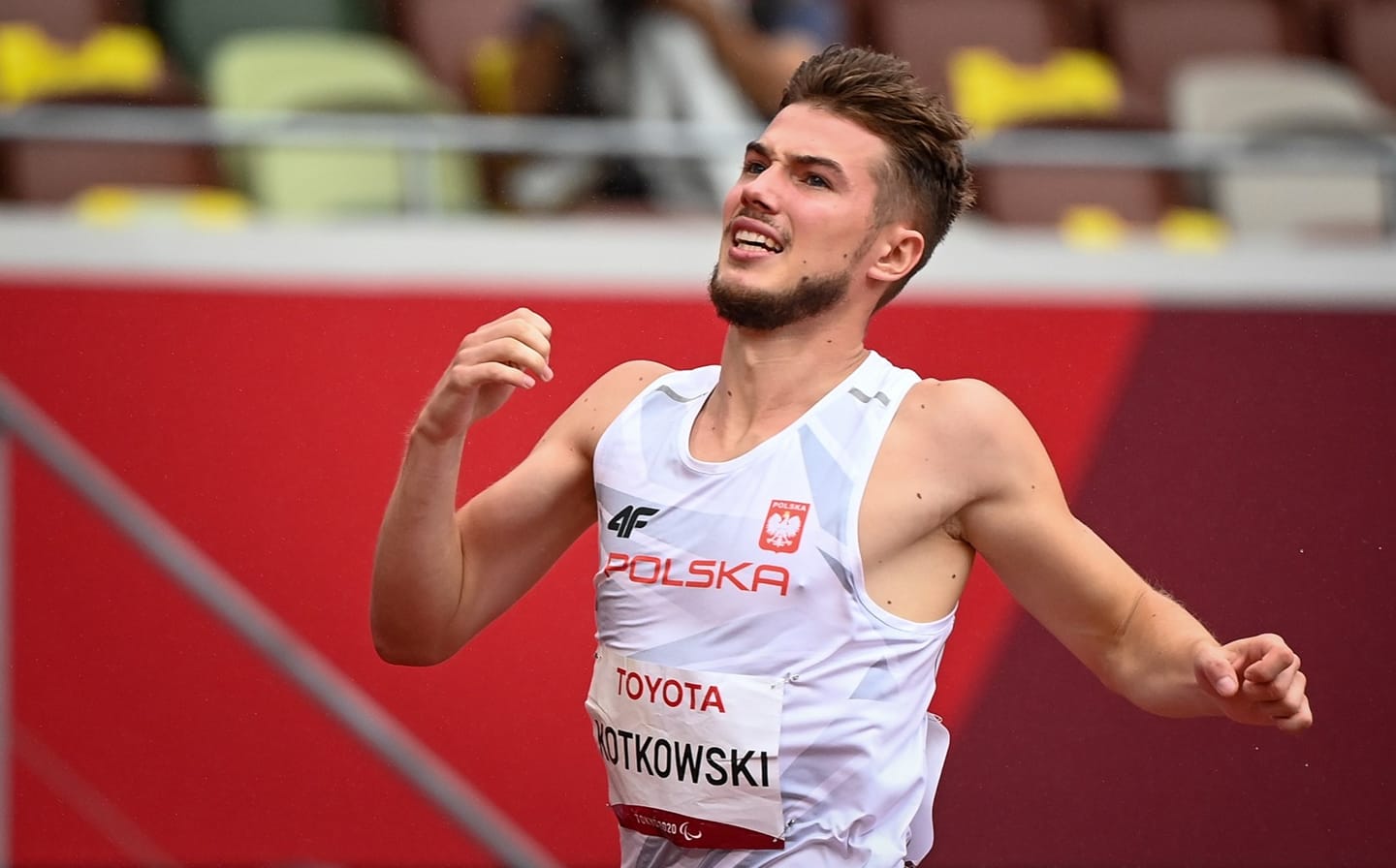 Michał Kotkowski bije rekord życiowy na 200 m (T37) ponownie! 23.12 s 1 - Start Poznań